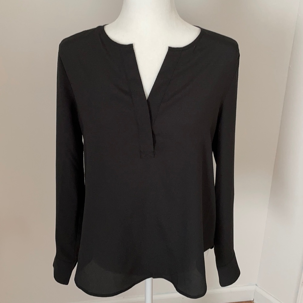Banana Republic Black Long-Sleeve Split-Neck Blouse